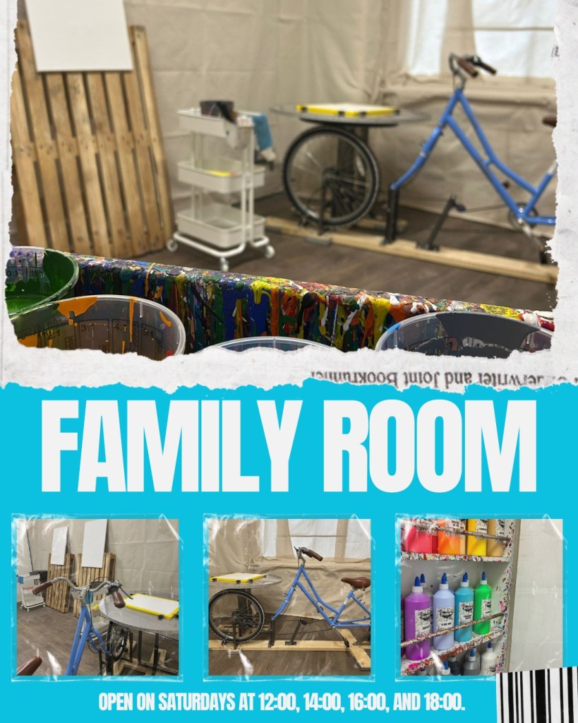 FAMILY ROOM